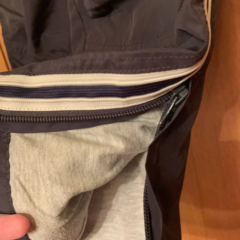 Oshkosh B’Gosh pull on warm up pants boy’s 5 side stripe gray lined zip ankle